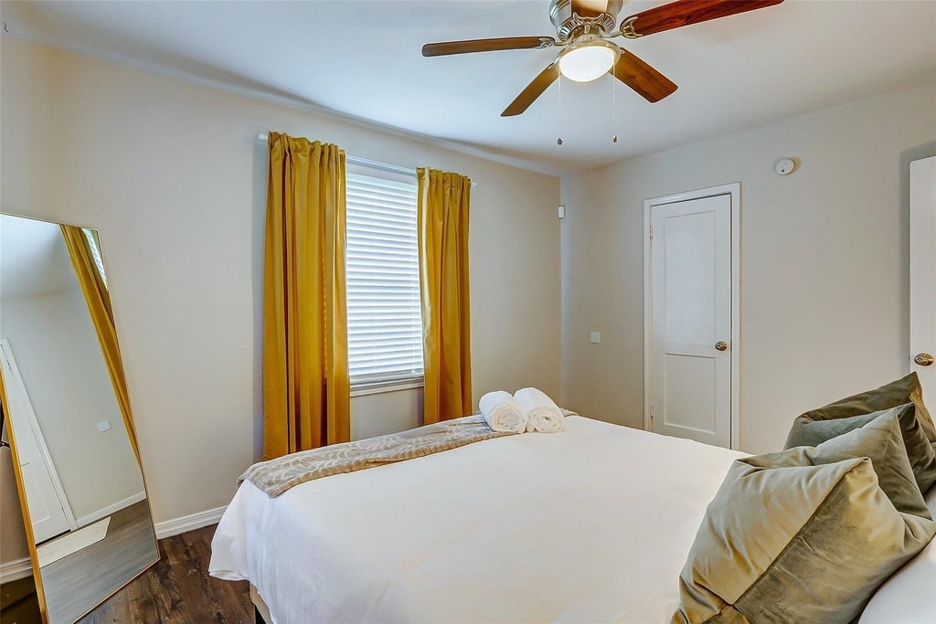 4440 Castor Street - Photo 5