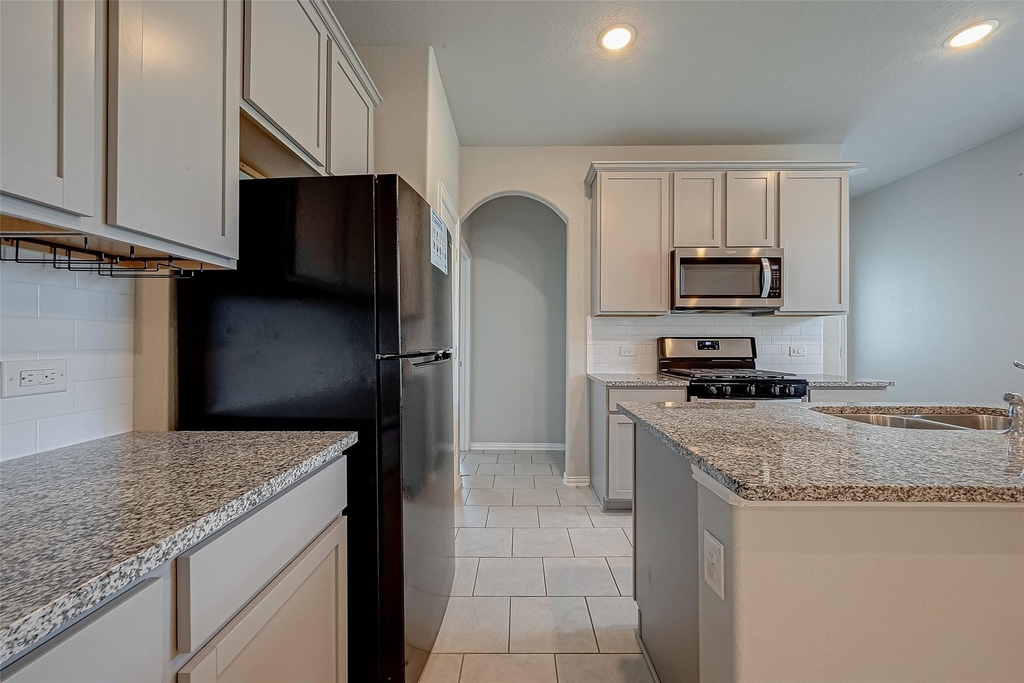 31803 Wellington Pass - Photo 22