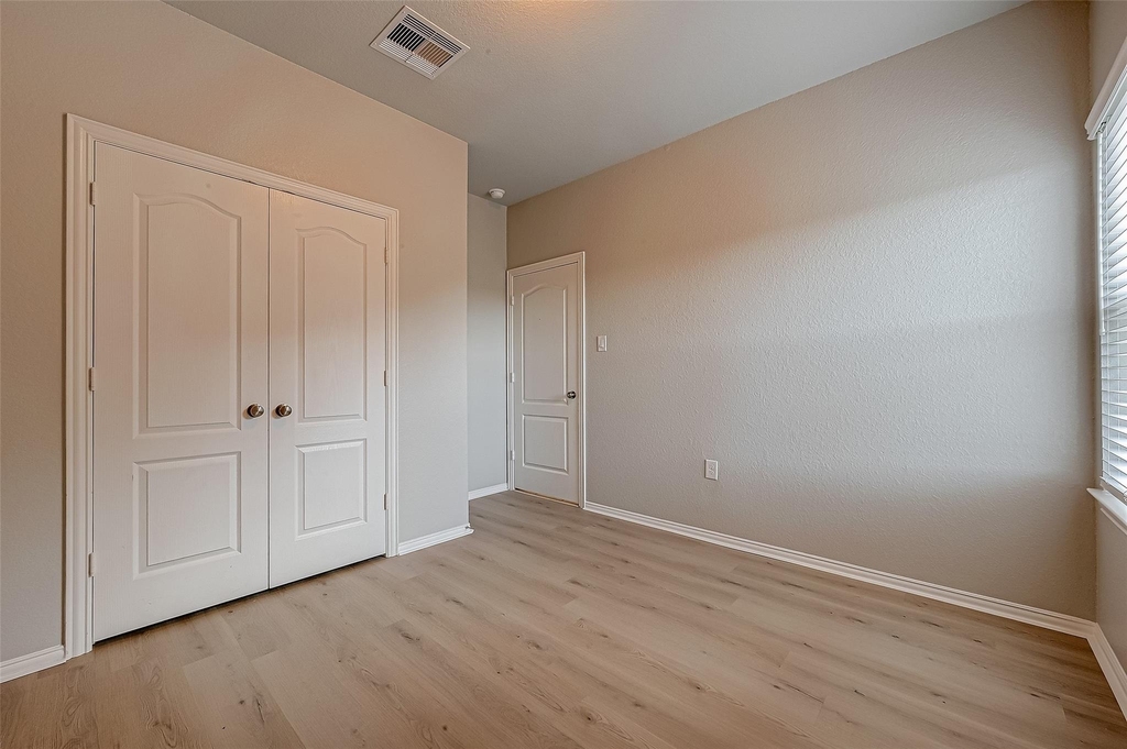 31803 Wellington Pass - Photo 25