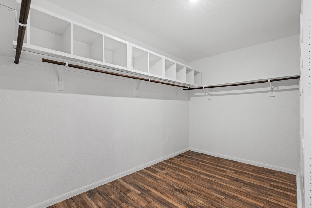 5730 Finely Run Street - Photo 18
