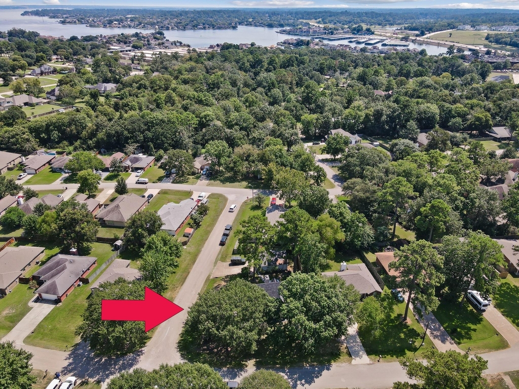 446 Fantasy Lane - Photo 32