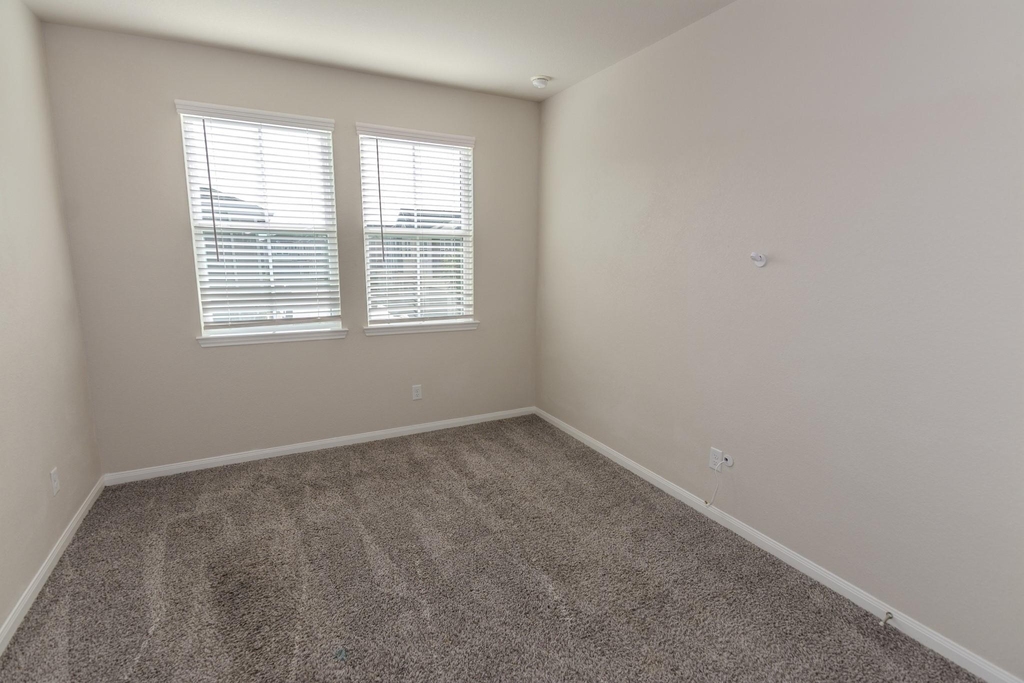 4120 Split Ivy Drive - Photo 32