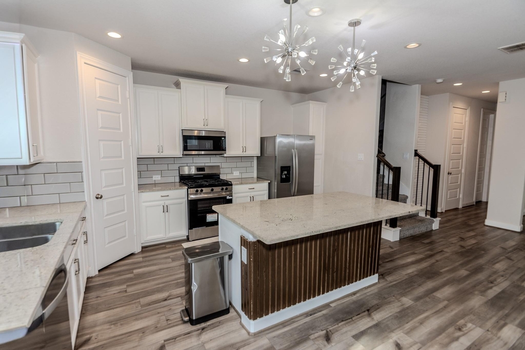 4120 Split Ivy Drive - Photo 14