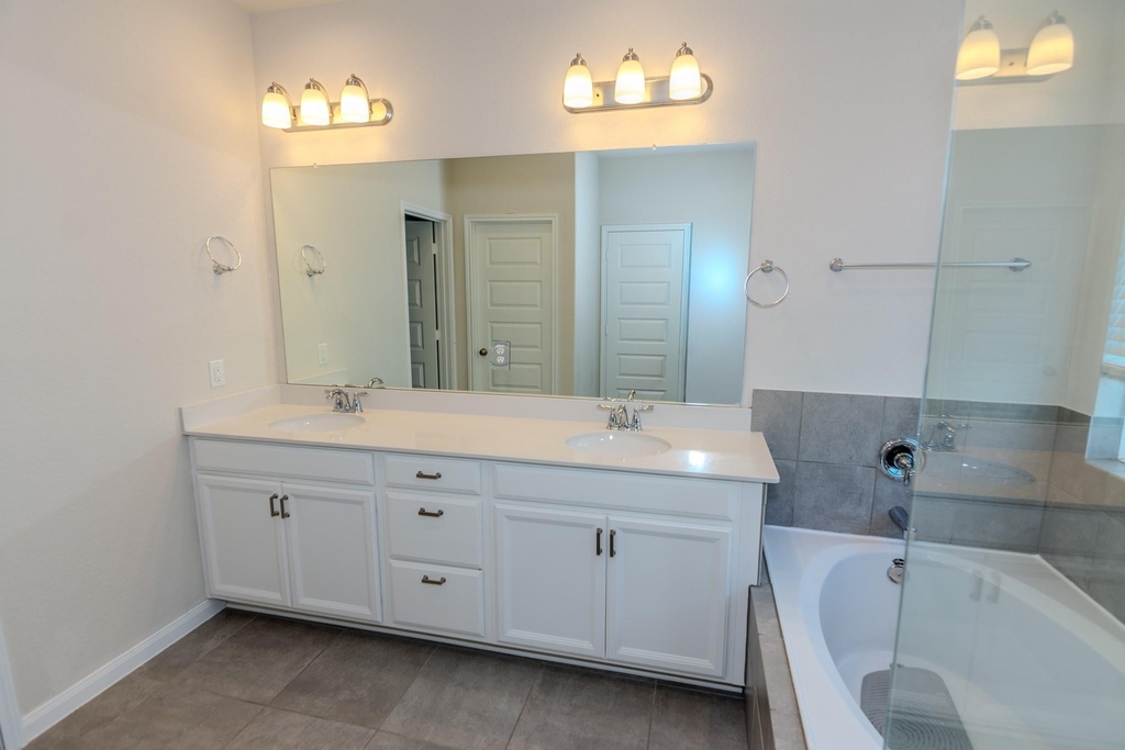 4120 Split Ivy Drive - Photo 26