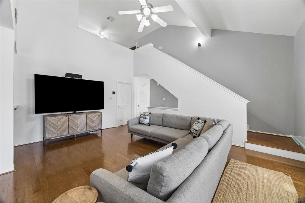 1421 W 26th Street Unit F - Photo 6