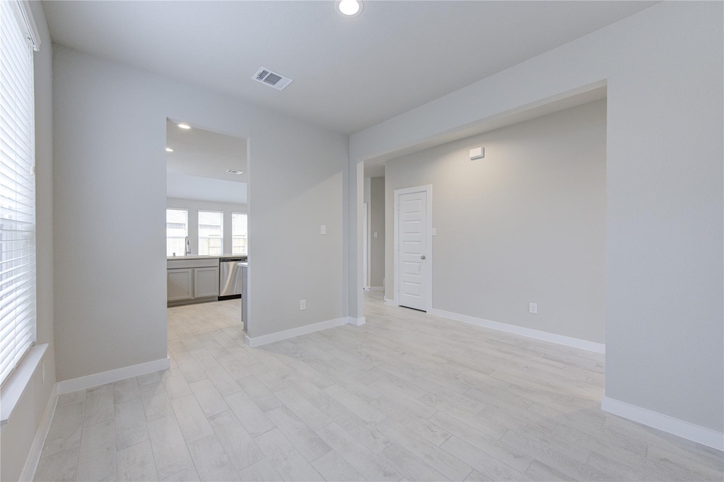 27006 Wandering Glen Lane - Photo 9