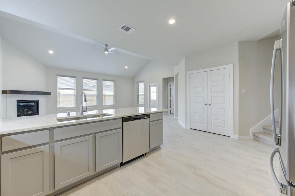 27006 Wandering Glen Lane - Photo 11