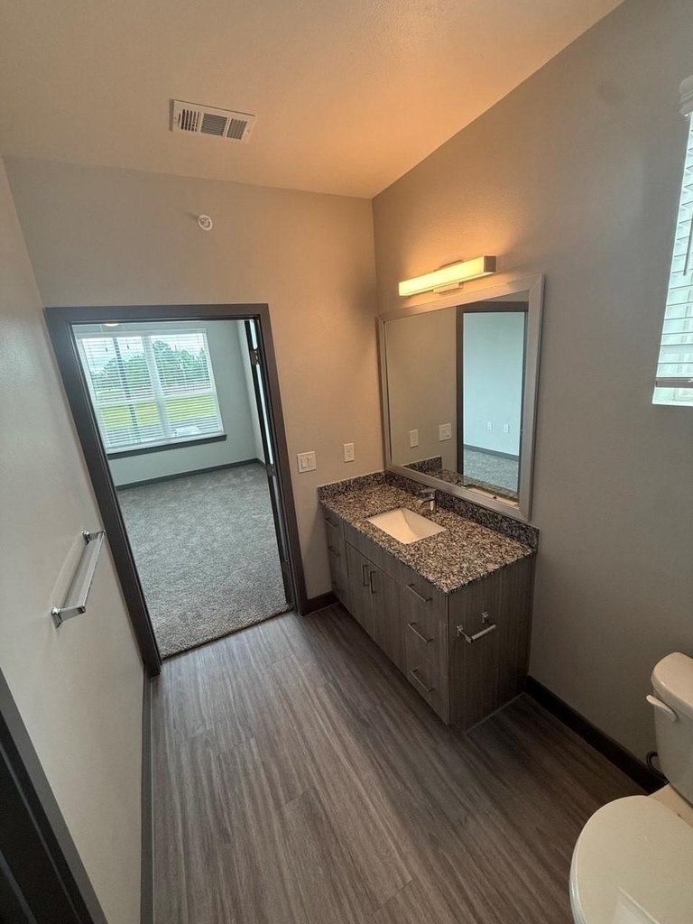 17448 N Eldridge Parkway - Photo 9