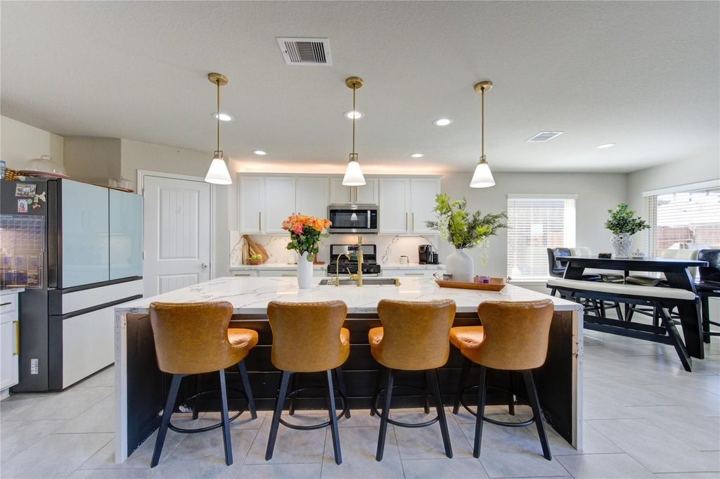 3306 Sumac Drive - Photo 13