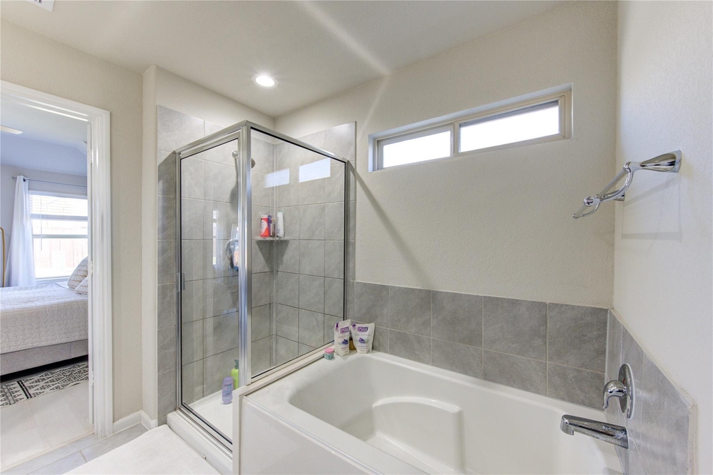 3306 Sumac Drive - Photo 24
