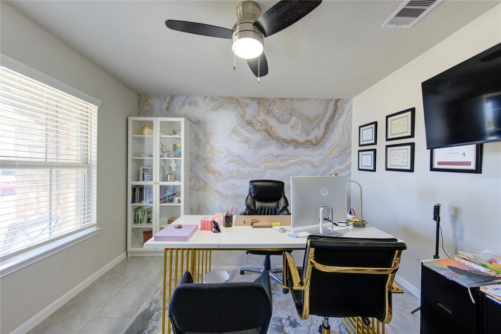 3306 Sumac Drive - Photo 6