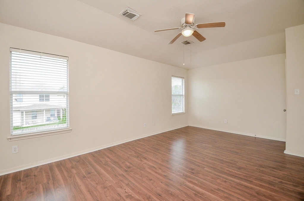20903 Hamlet Ridge Lane - Photo 19
