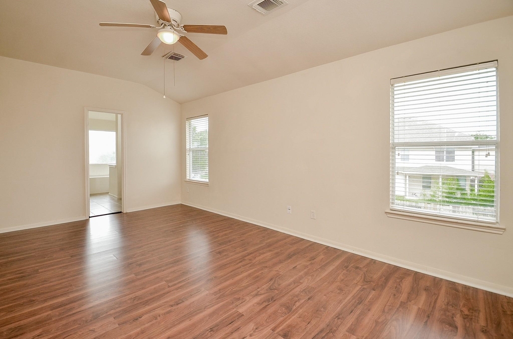 20903 Hamlet Ridge Lane - Photo 17