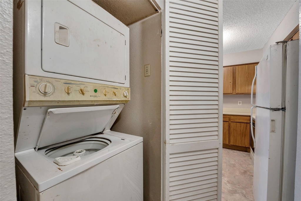 6345 Cattails Lane - Photo 15