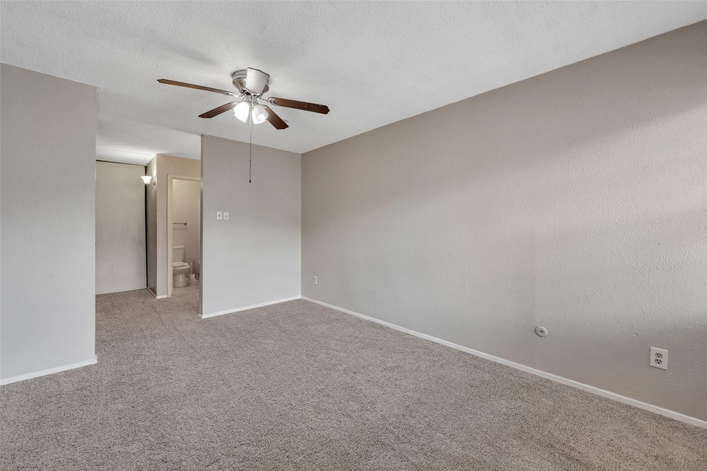 6345 Cattails Lane - Photo 23