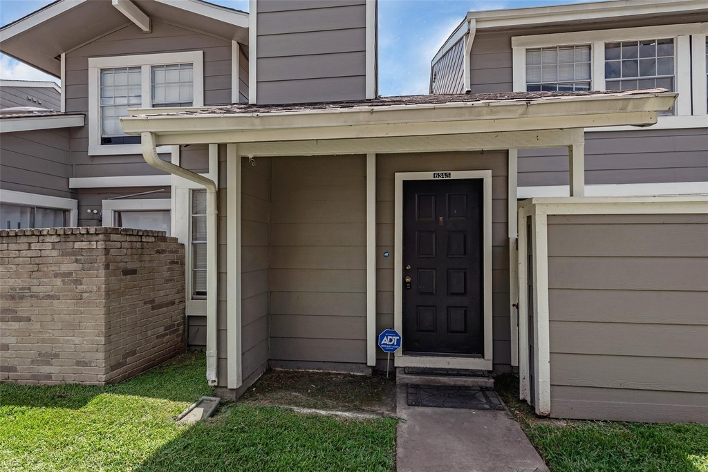 6345 Cattails Lane - Photo 2