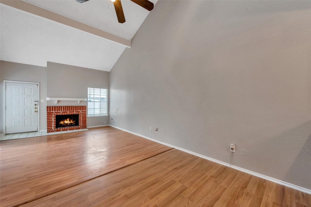 6345 Cattails Lane - Photo 8
