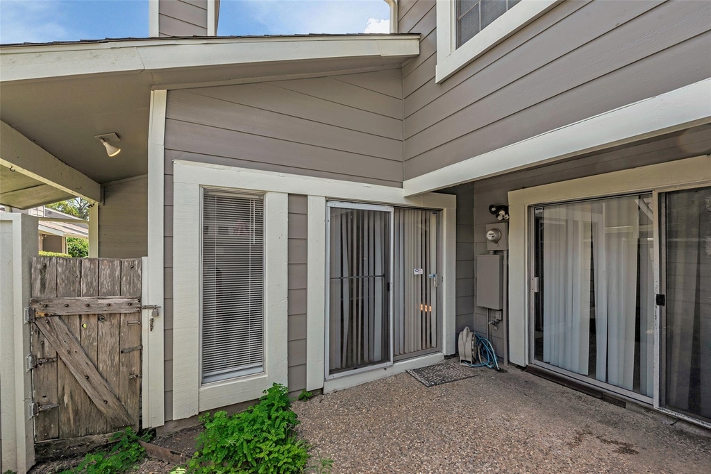 6345 Cattails Lane - Photo 30