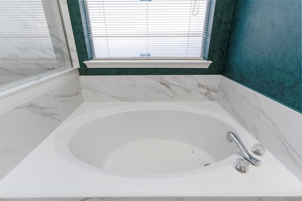 10415 Courtley Street - Photo 23