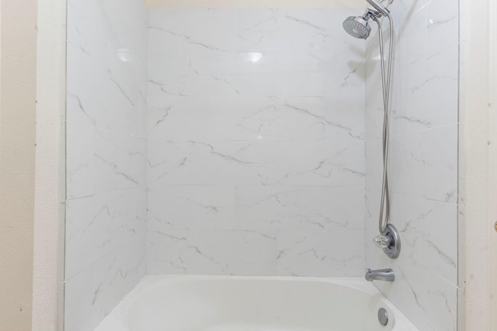 10415 Courtley Street - Photo 29
