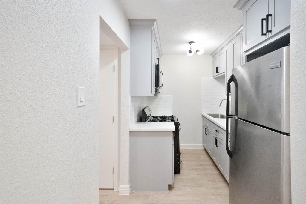 2703 Mason Street - Photo 7