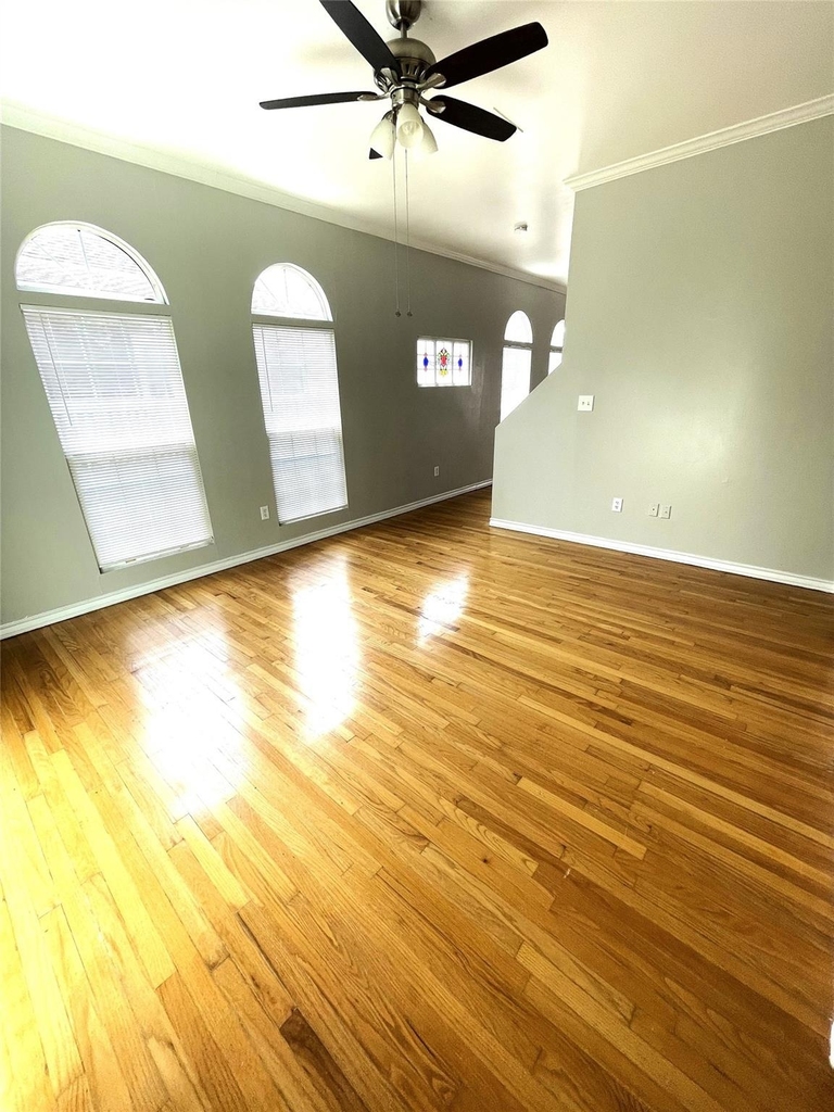 4122 Drake Street - Photo 5