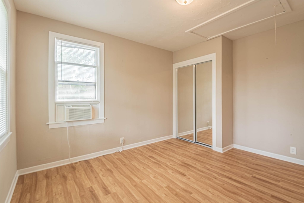 203 Beatrice Street - Photo 13