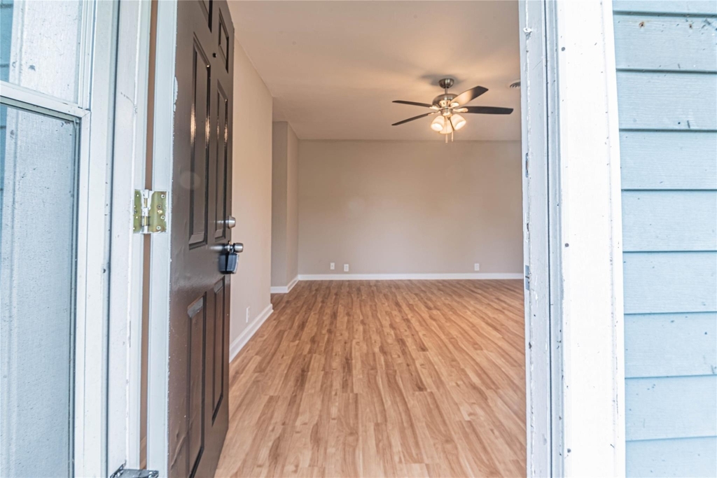 203 Beatrice Street - Photo 3