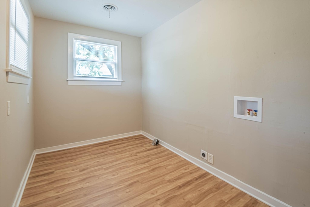 203 Beatrice Street - Photo 9