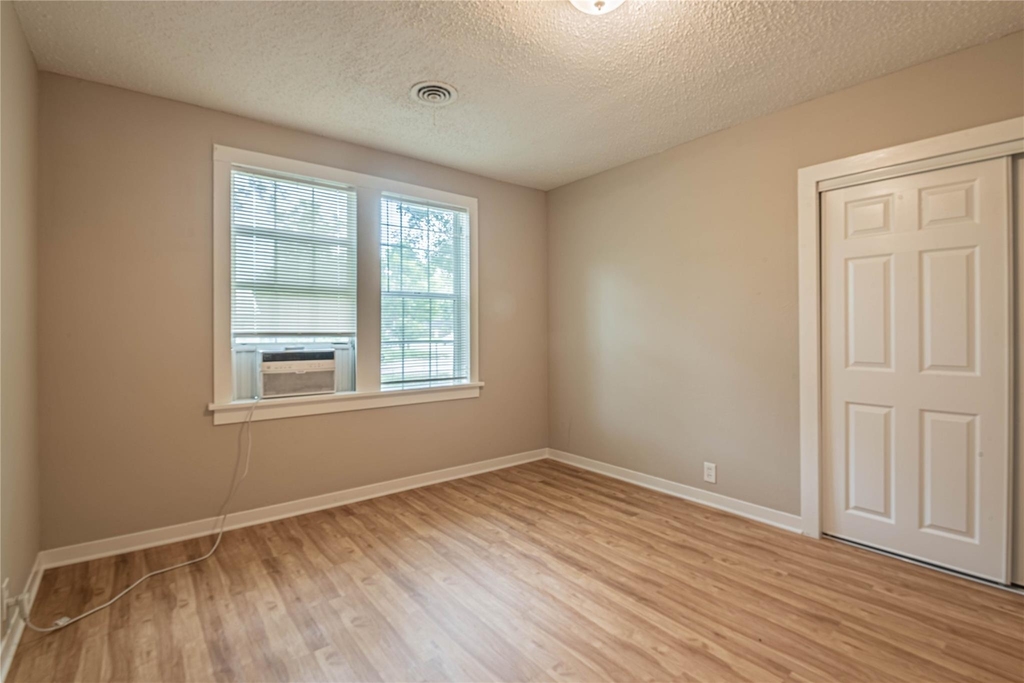 203 Beatrice Street - Photo 10