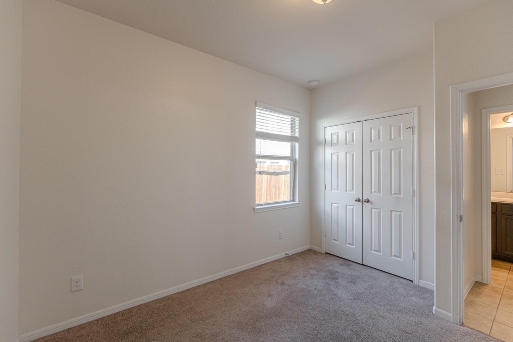 13527 Vista De Oro Street - Photo 15
