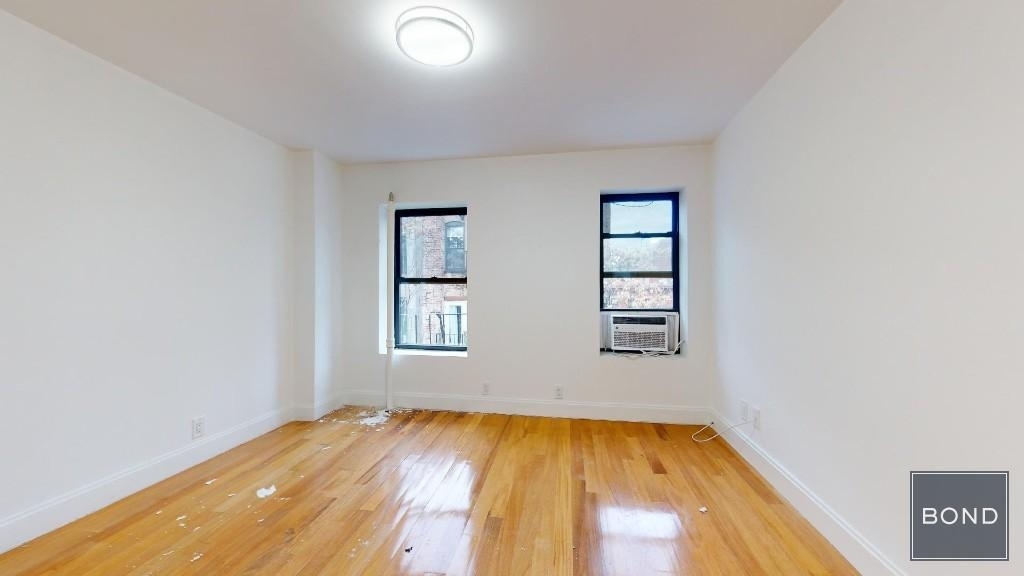 242 West 10th Street - Photo 1