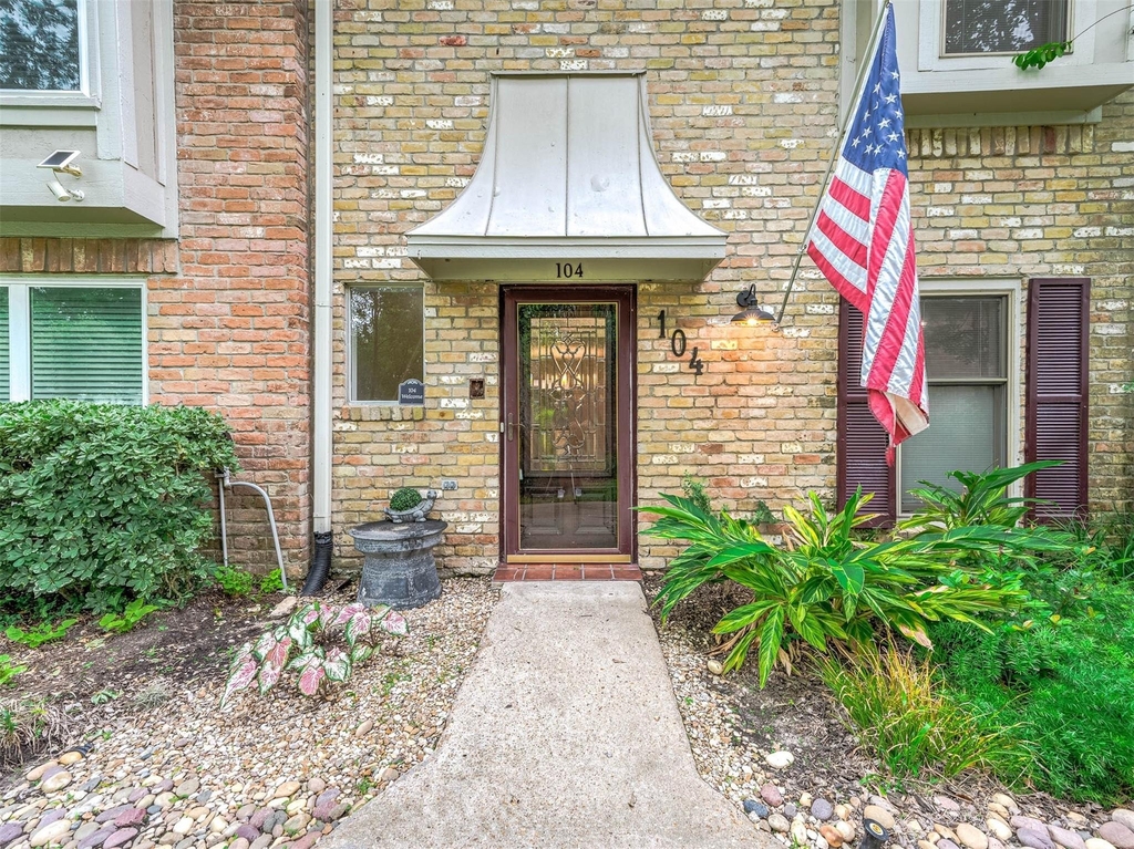 727 Bunker Hill Road - Photo 1