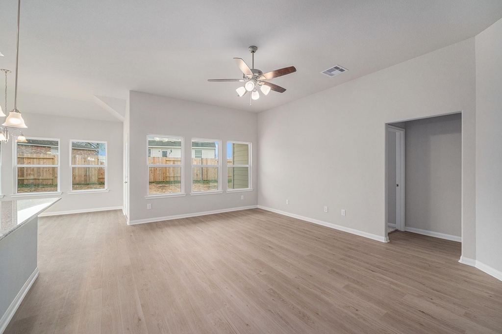 12983 Skyline Drive - Photo 7