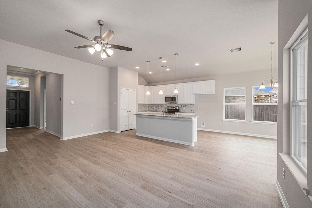 12983 Skyline Drive - Photo 3