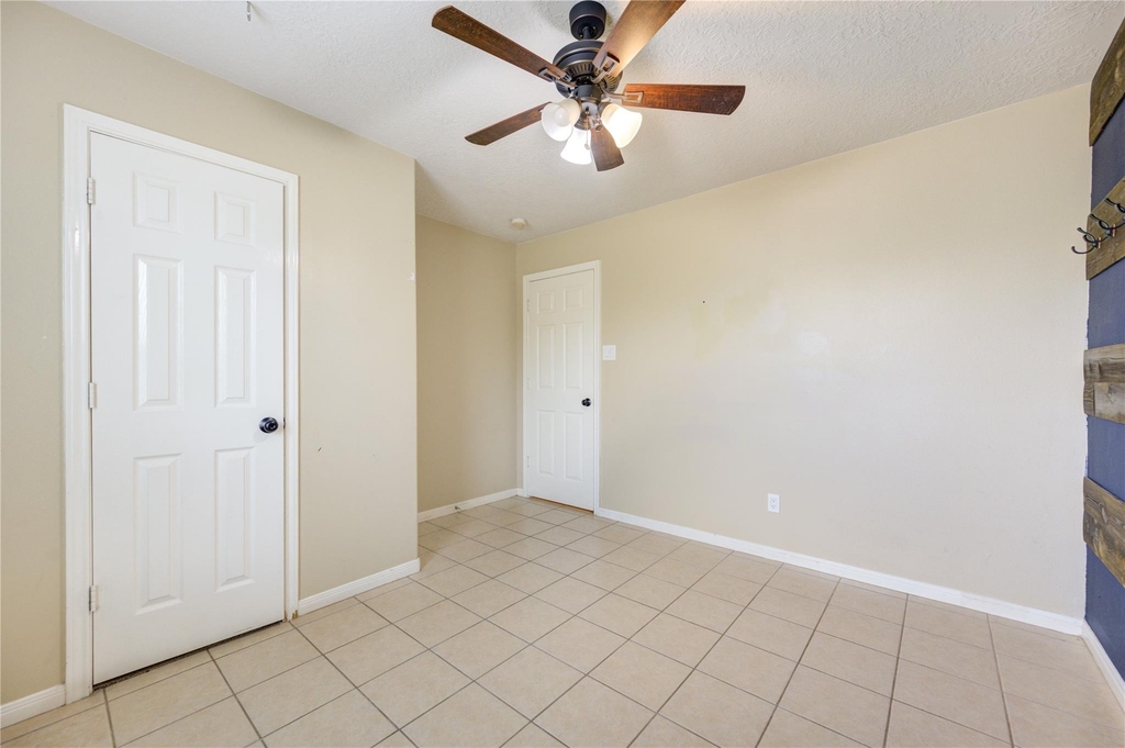 9550 Thousand Oaks Loop - Photo 26