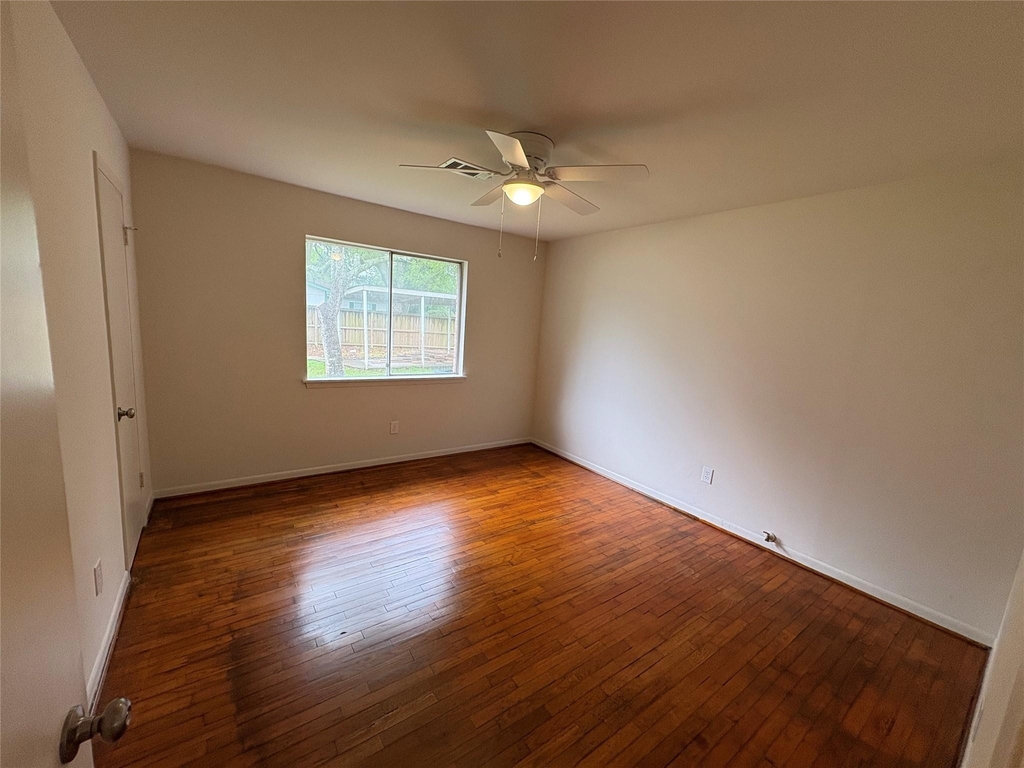 223 Belmont Street - Photo 5