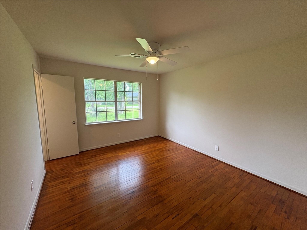 223 Belmont Street - Photo 8