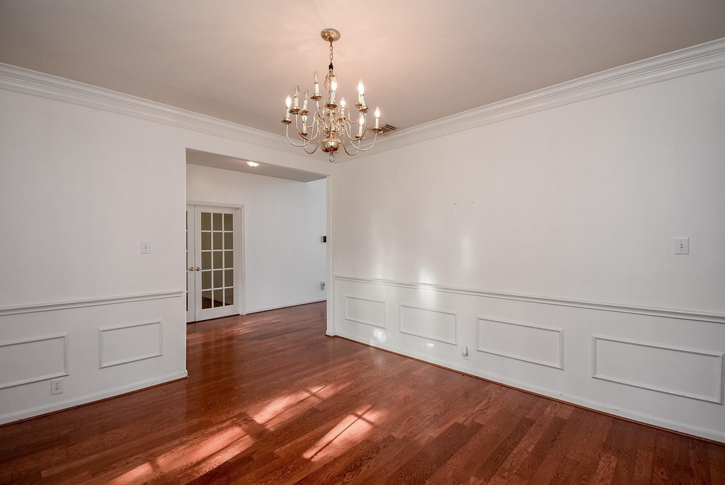 2719 Mossy Log Court - Photo 10