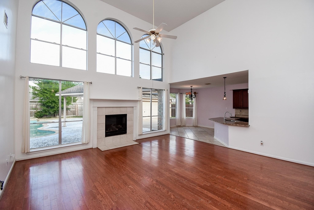 2719 Mossy Log Court - Photo 13