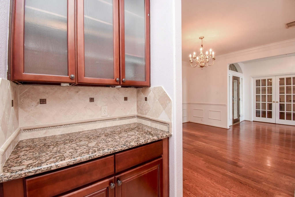 2719 Mossy Log Court - Photo 23