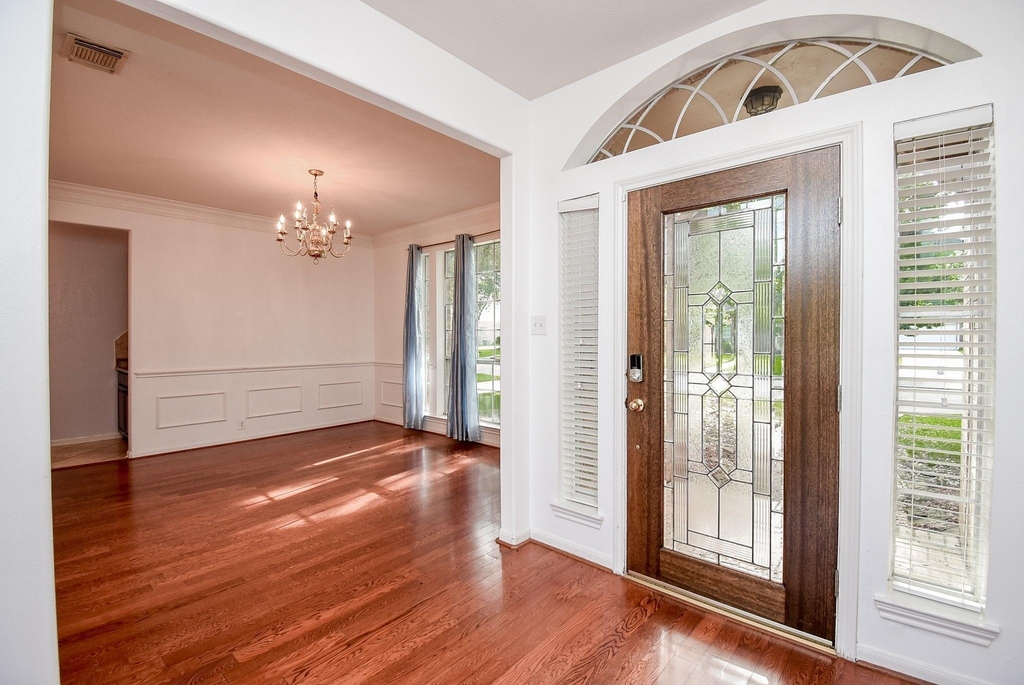 2719 Mossy Log Court - Photo 7