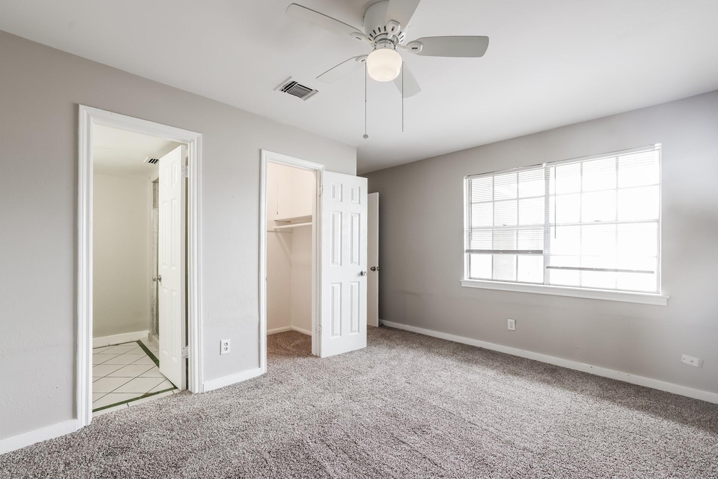 4610 Anice Street - Photo 8