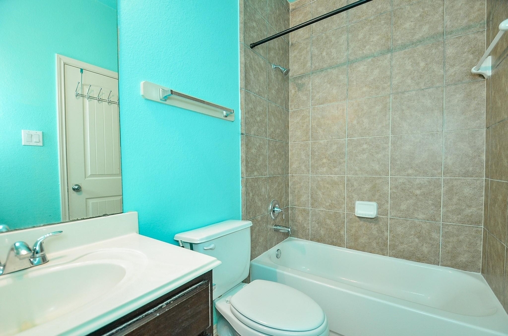3427 Denton Meadows Court - Photo 21