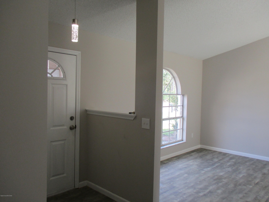 474 Tuloma Avenue Sw - Photo 2