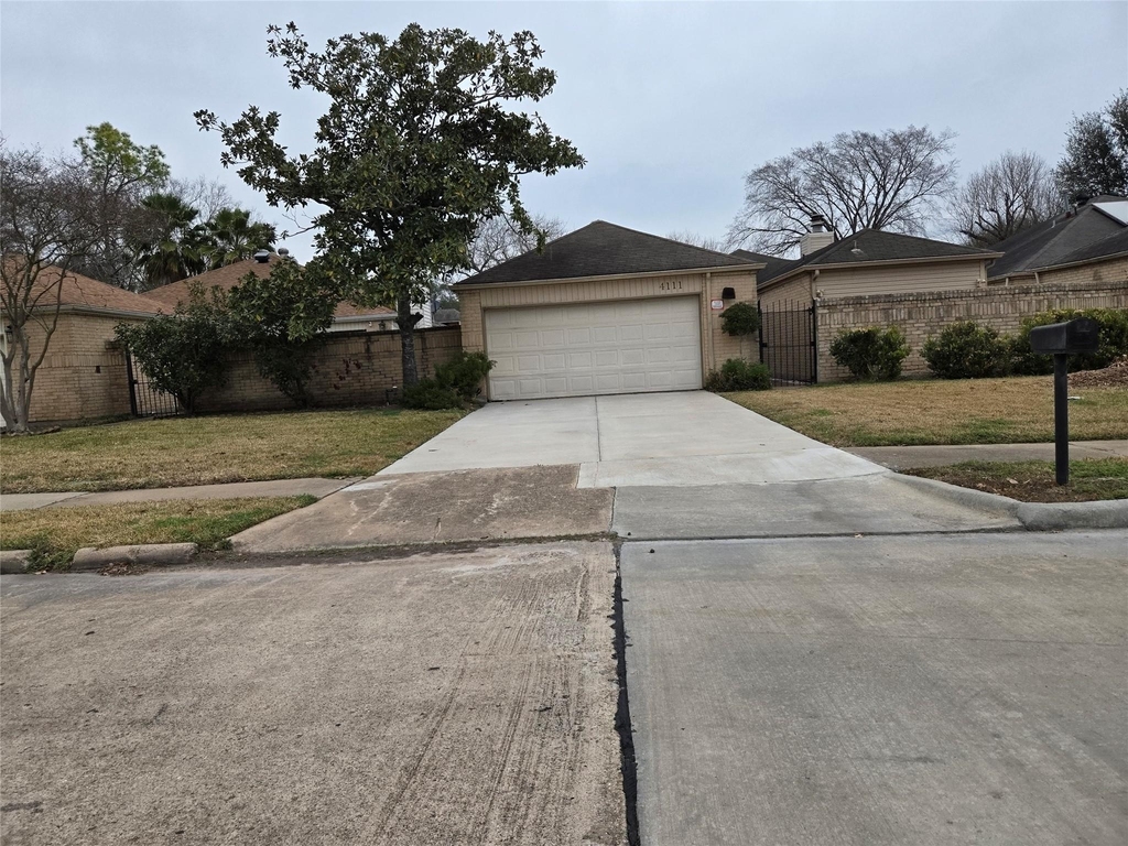 4111 Knoll Glen Drive - Photo 11
