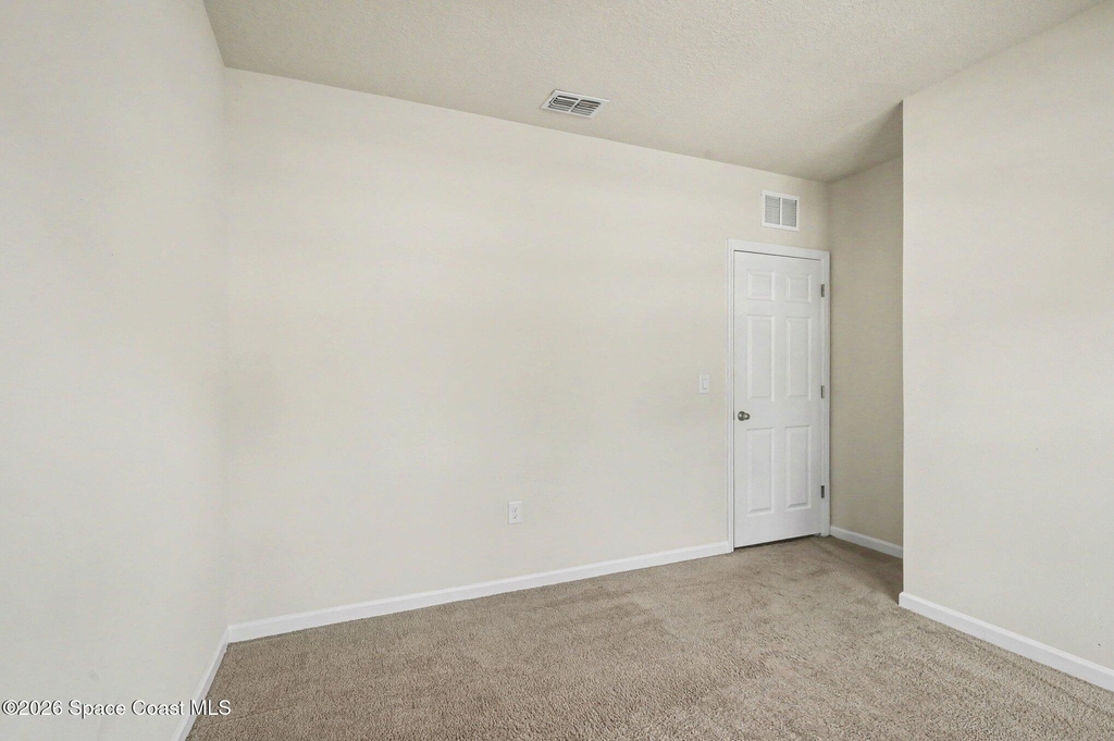 2650 Falcon Lane - Photo 7