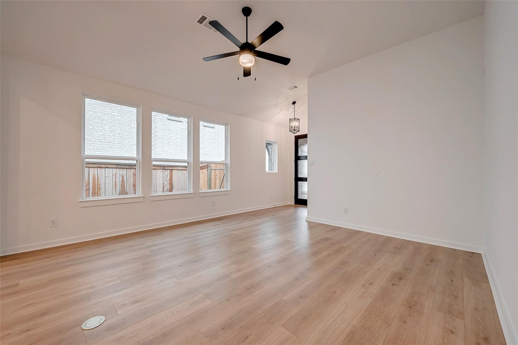 11430 Gossamer Wing Lane - Photo 4