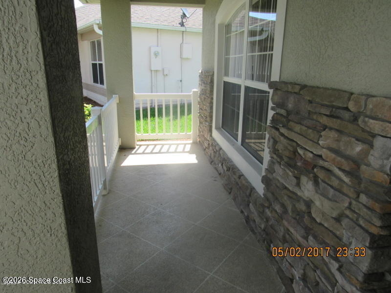 1610 Lago Mar Drive - Photo 2