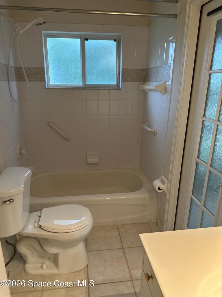 1610 Lago Mar Drive - Photo 32